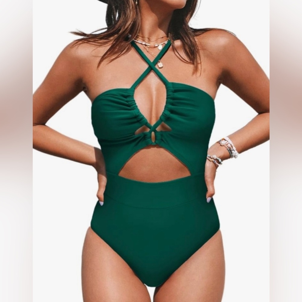 NWT Womens green one piece cutout front cross CUPSHE swimsuit!
